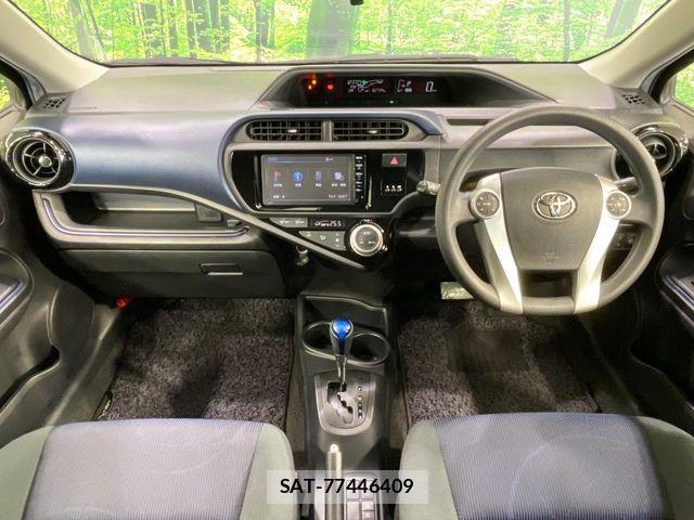 Toyota AQUA 2015-12 7875255-1