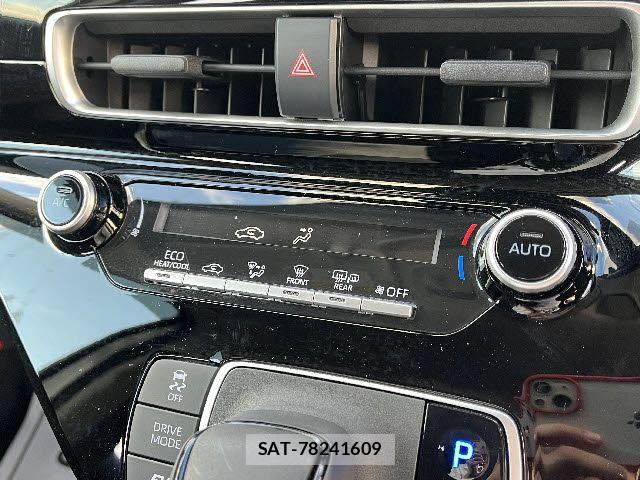 Toyota AQUA 2022-02 7875240-14