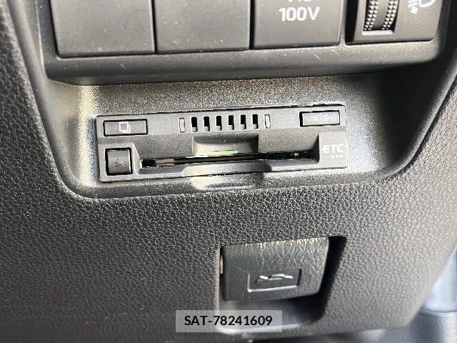 Toyota AQUA 2022-02 7875240-15