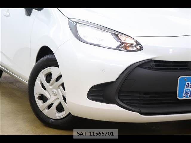 Toyota AQUA 2023-03 7875239-22