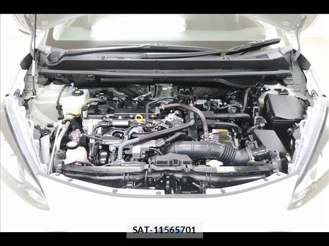 Toyota AQUA 2023-03 7875239-24