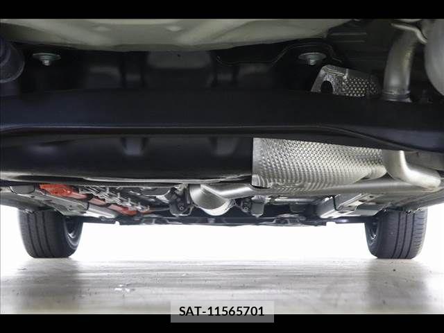 Toyota AQUA 2023-03 7875239-25