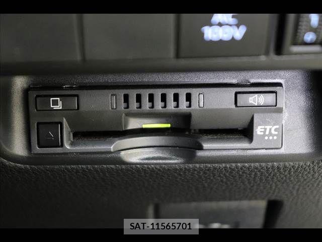 Toyota AQUA 2023-03 7875239-5