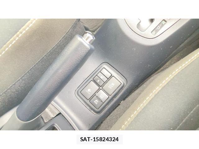 Toyota AQUA 2020-01 7875247-15