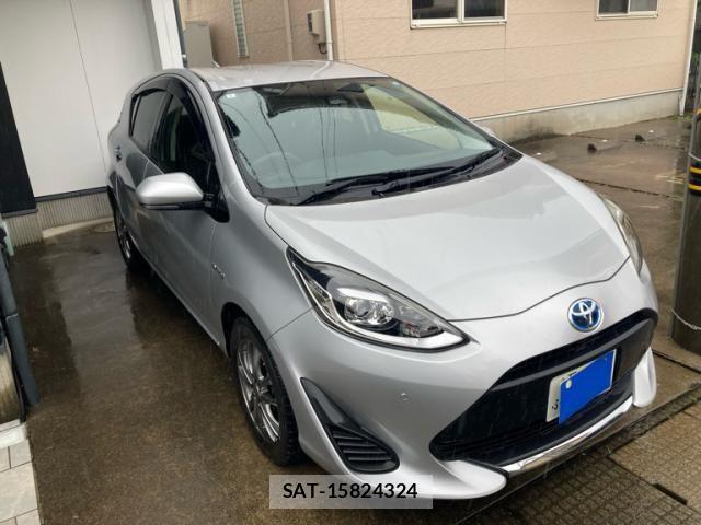 Toyota AQUA 2020-01 7875247-1