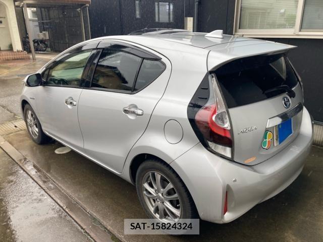 Toyota AQUA 2020-01 7875247-2