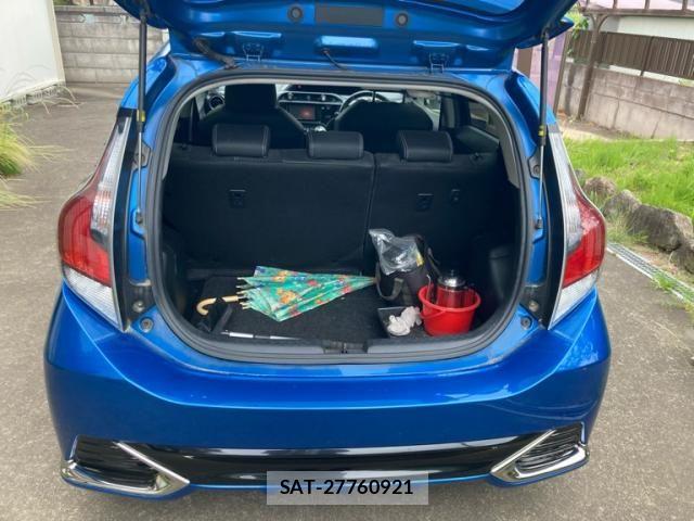Toyota AQUA 2016-06 7875276-9