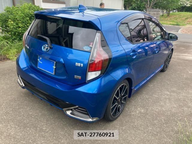 Toyota AQUA 2016-06 7875276-4