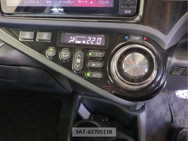 Toyota AQUA 2016-11 7875254-10