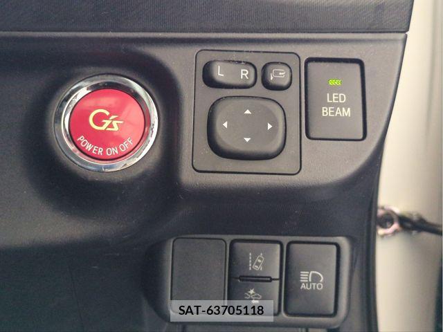 Toyota AQUA 2016-11 7875254-13