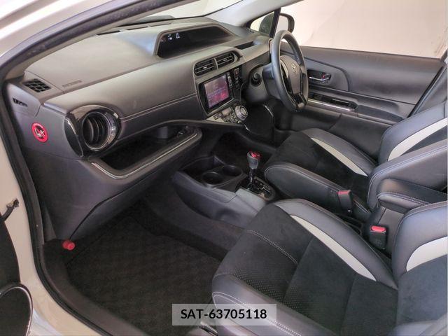 Toyota AQUA 2016-11 7875254-2