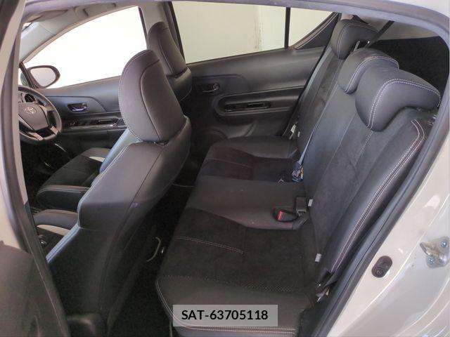 Toyota AQUA 2016-11 7875254-4