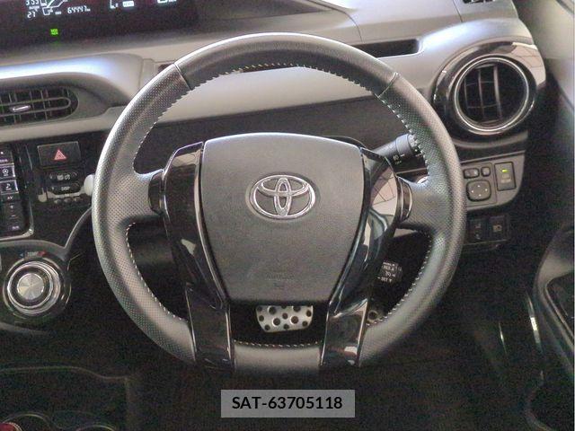 Toyota AQUA 2016-11 7875254-8