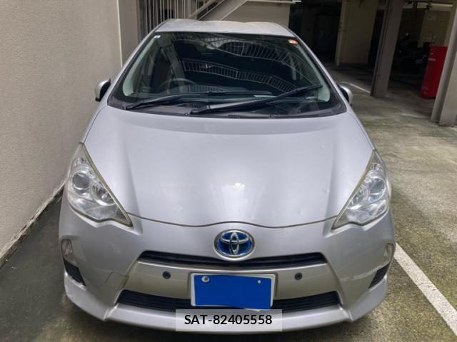 Toyota AQUA 2013-09 7875278-3