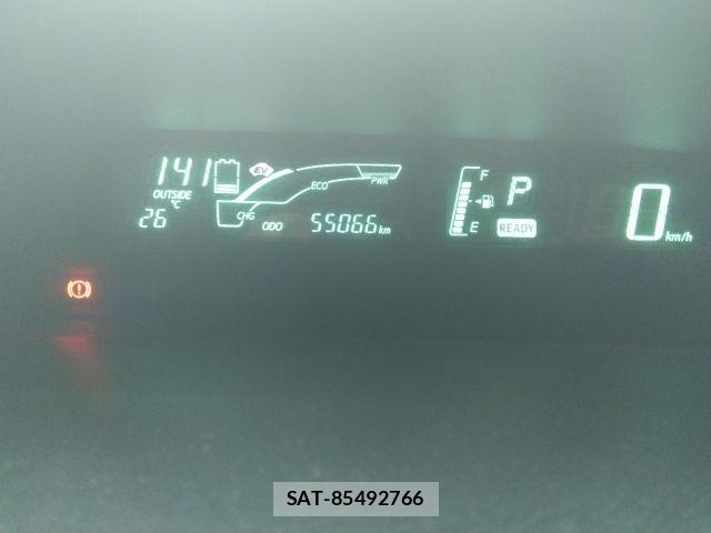 Toyota AQUA 2013-07 7875274-3