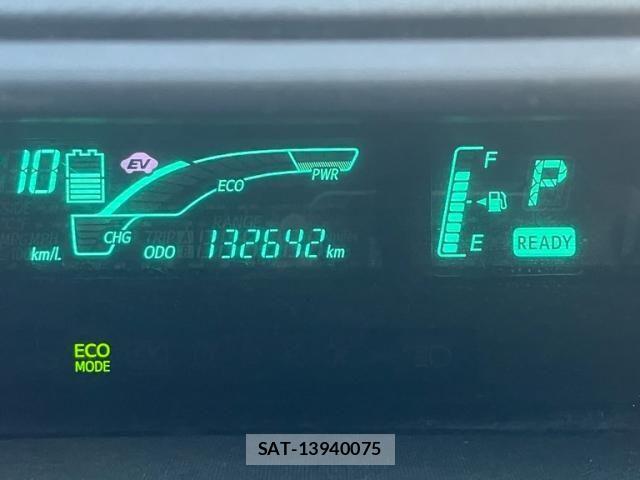 Toyota AQUA 2012-04 7875284-20