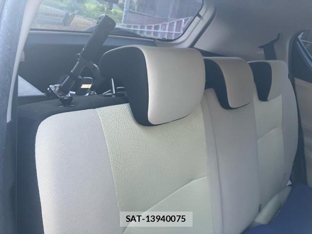Toyota AQUA 2012-04 7875284-8