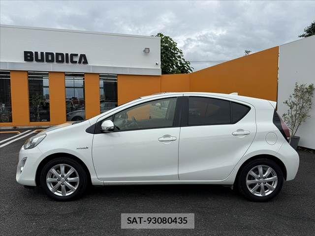 Toyota AQUA 2014-12 7875267-10