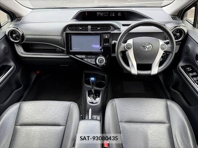 Toyota AQUA 2014-12 7875267-1