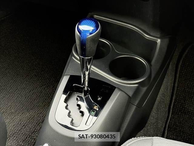 Toyota AQUA 2014-12 7875267-26