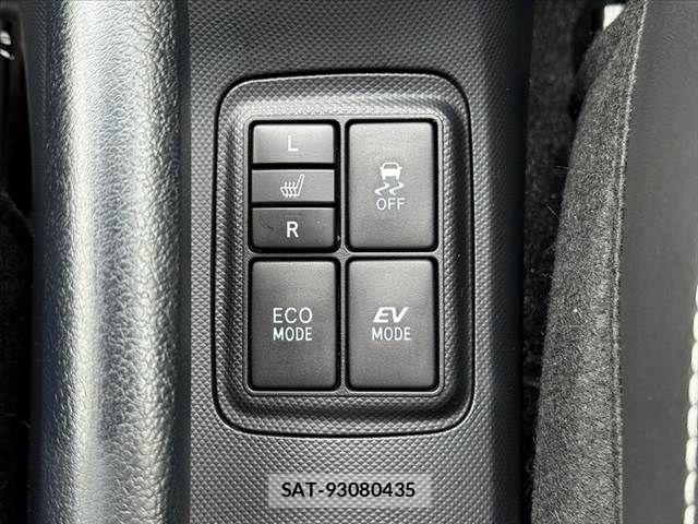 Toyota AQUA 2014-12 7875267-27
