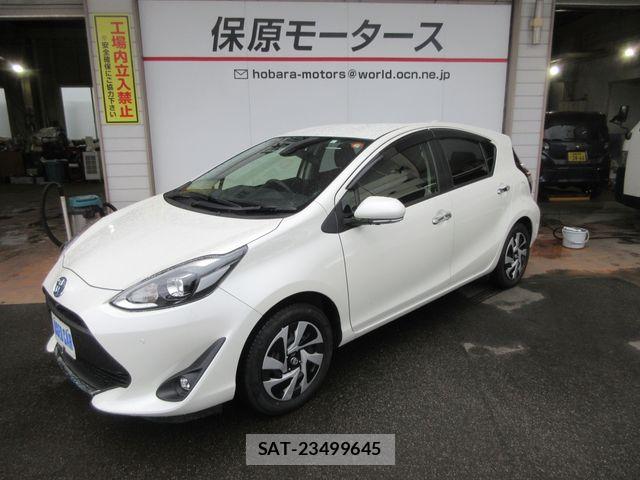 Toyota AQUA 2021-06 7875244-0
