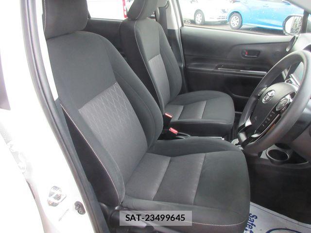 Toyota AQUA 2021-06 7875244-9