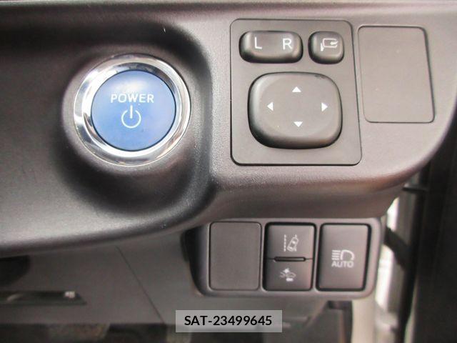 Toyota AQUA 2021-06 7875244-4