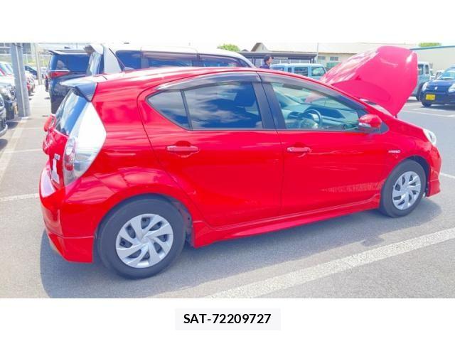 Toyota AQUA 2012-09 7875290-9