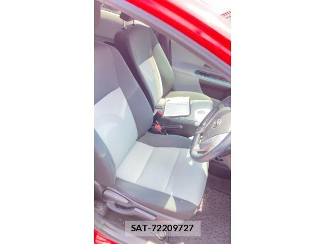 Toyota AQUA 2012-09 7875290-14