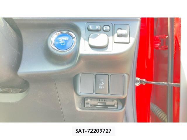 Toyota AQUA 2012-09 7875290-18