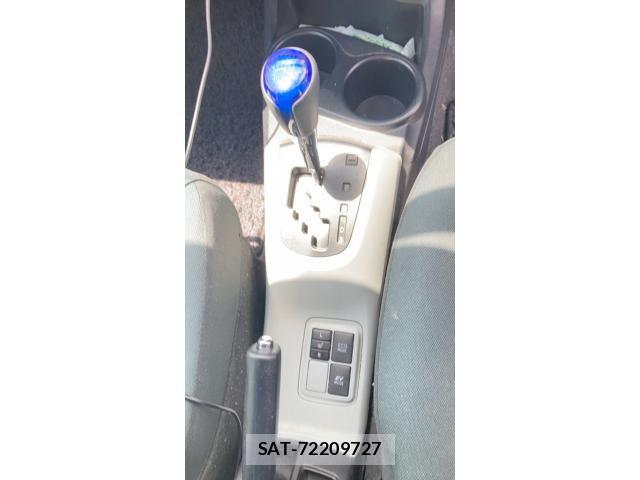 Toyota AQUA 2012-09 7875290-19
