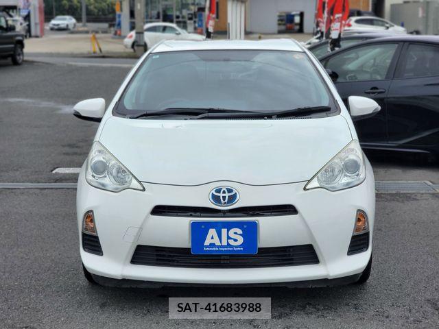 Toyota AQUA 2012-07 7875269-1