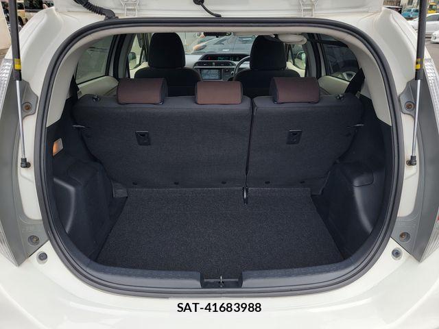 Toyota AQUA 2012-07 7875269-24