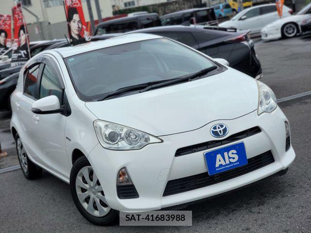 Toyota AQUA 2012-07 7875269-2
