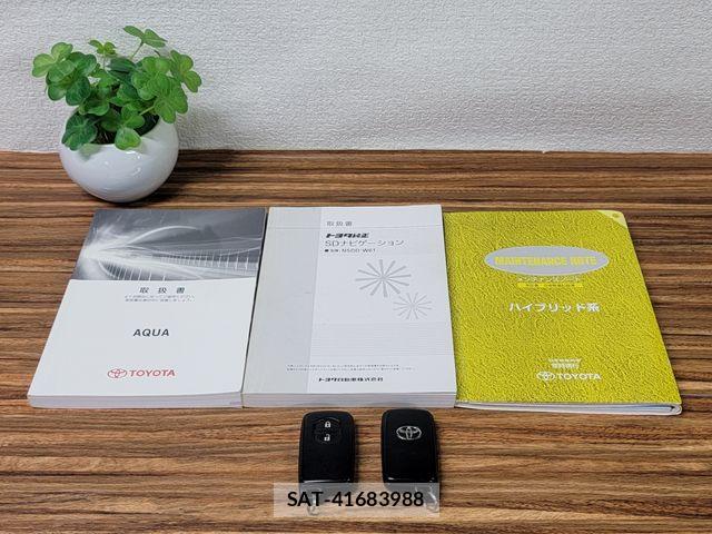Toyota AQUA 2012-07 7875269-29