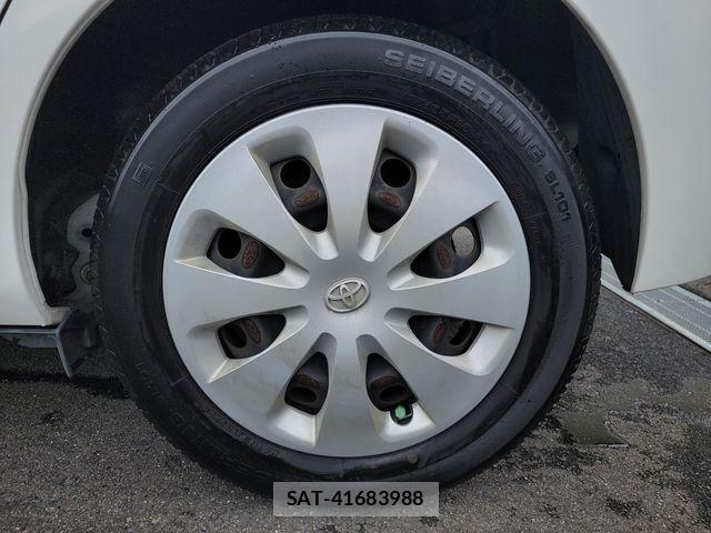 Toyota AQUA 2012-07 7875269-8