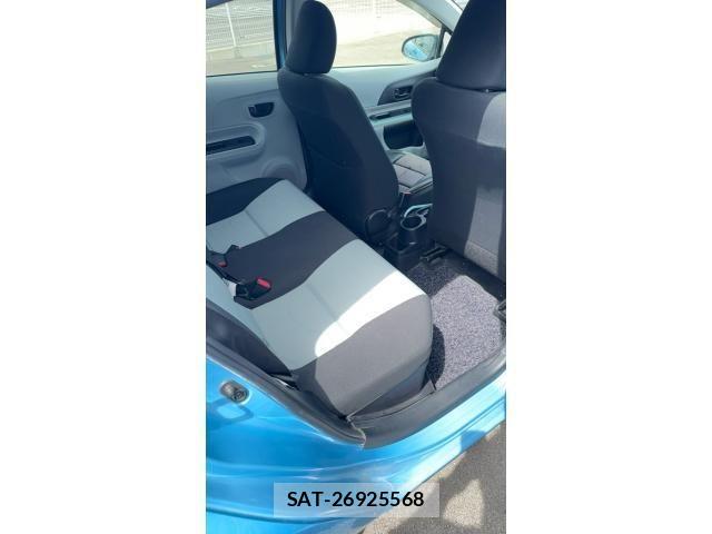Toyota AQUA 2012-03 7875283-13