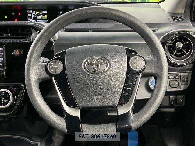 Toyota AQUA 2019-05 7875245-10