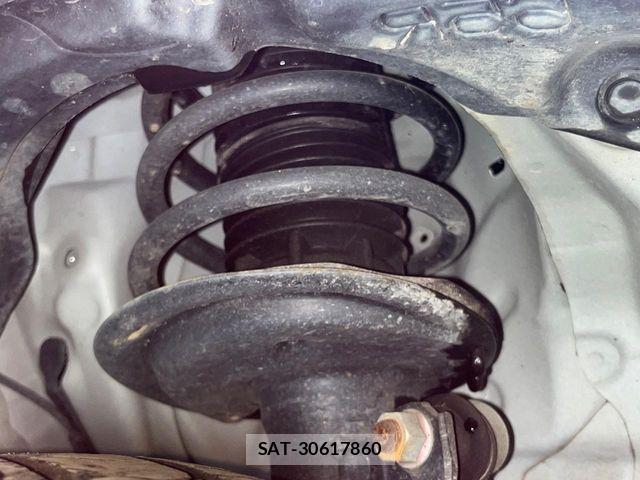 Toyota AQUA 2019-05 7875245-19