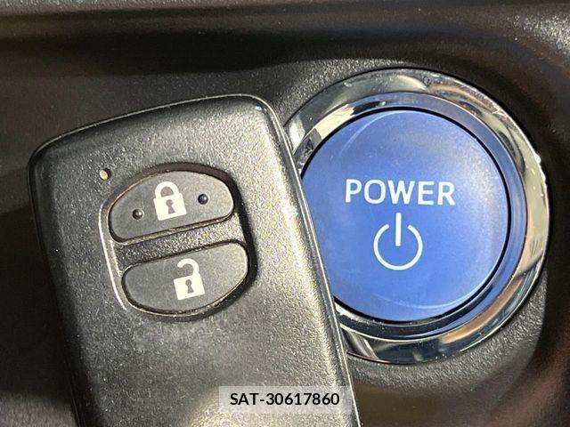 Toyota AQUA 2019-05 7875245-6