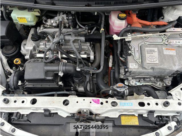 Toyota AQUA 2014-12 7875279-9