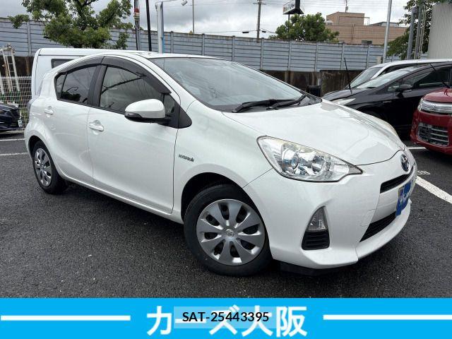 Toyota AQUA 2014-12 7875279-1