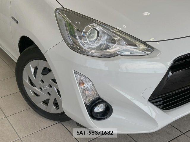 Toyota AQUA 2015-12 7875261-11
