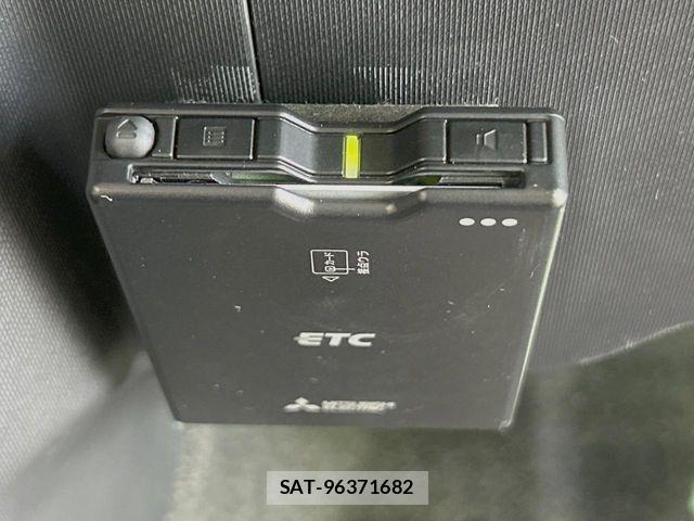 Toyota AQUA 2015-12 7875261-6
