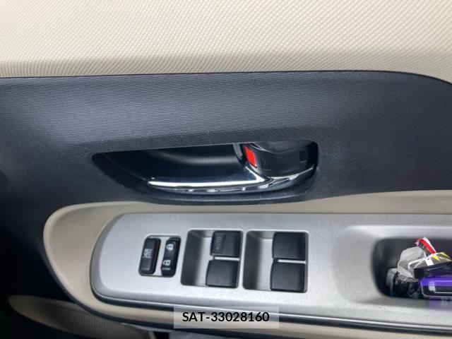 Toyota AQUA 2013-04 7875280-26