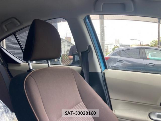 Toyota AQUA 2013-04 7875280-27
