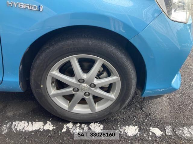Toyota AQUA 2013-04 7875280-5