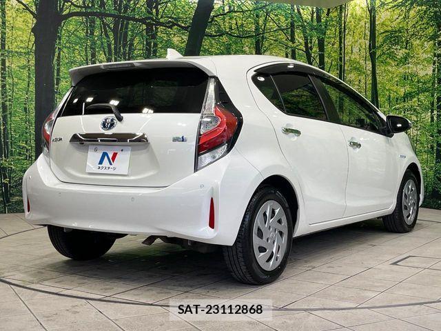 Toyota AQUA 2019-05 7875248-16