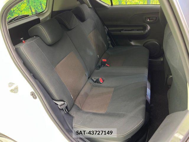 Toyota AQUA 2019-09 7875242-9
